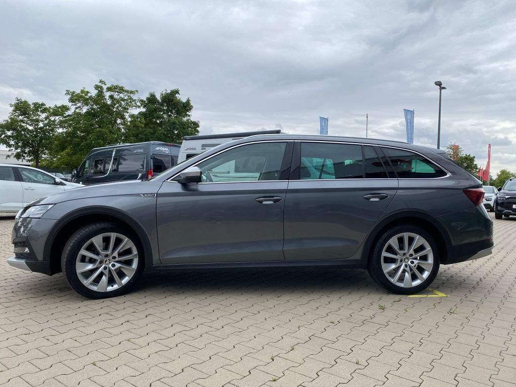 Fahrzeugabbildung SKODA Octavia Combi 2.0 TDI DSG 4x4 Scout
