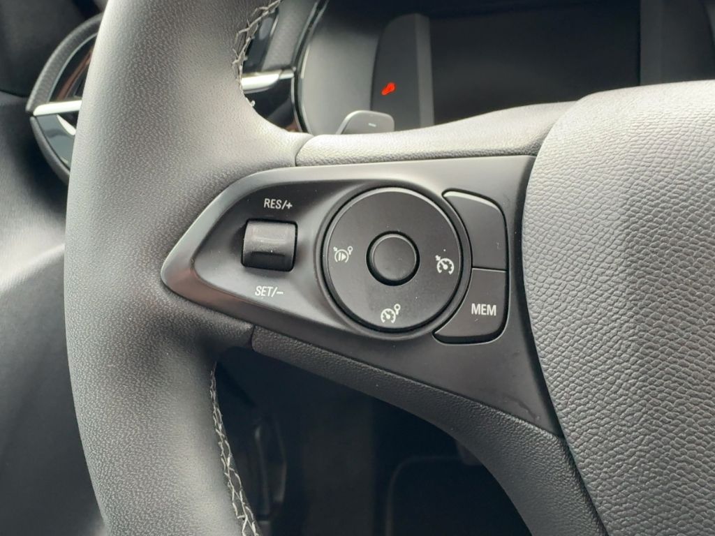 Fahrzeugabbildung Opel Corsa Elegance Winterpaket Rückfahrkamera