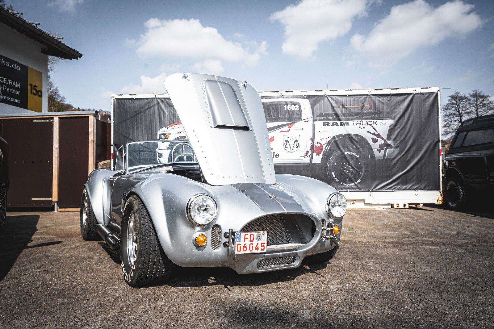 Fahrzeugabbildung Cobra FORD 5.0l V8 Traum Optik Original