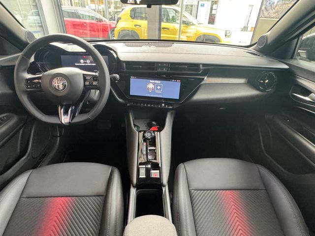 ALFA ROMEO Junior Ibrida 1.2 VGT 48V-Hybrid 100 kW Speciale