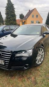 Audi A8 4.2L TDI Quattro - Audi A8 aus 2012: L