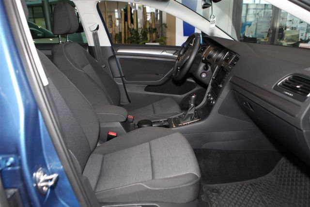 Volkswagen Golf VII 1.2 TSI Life 2XPDC*SHZ*TEL*KLIMA*