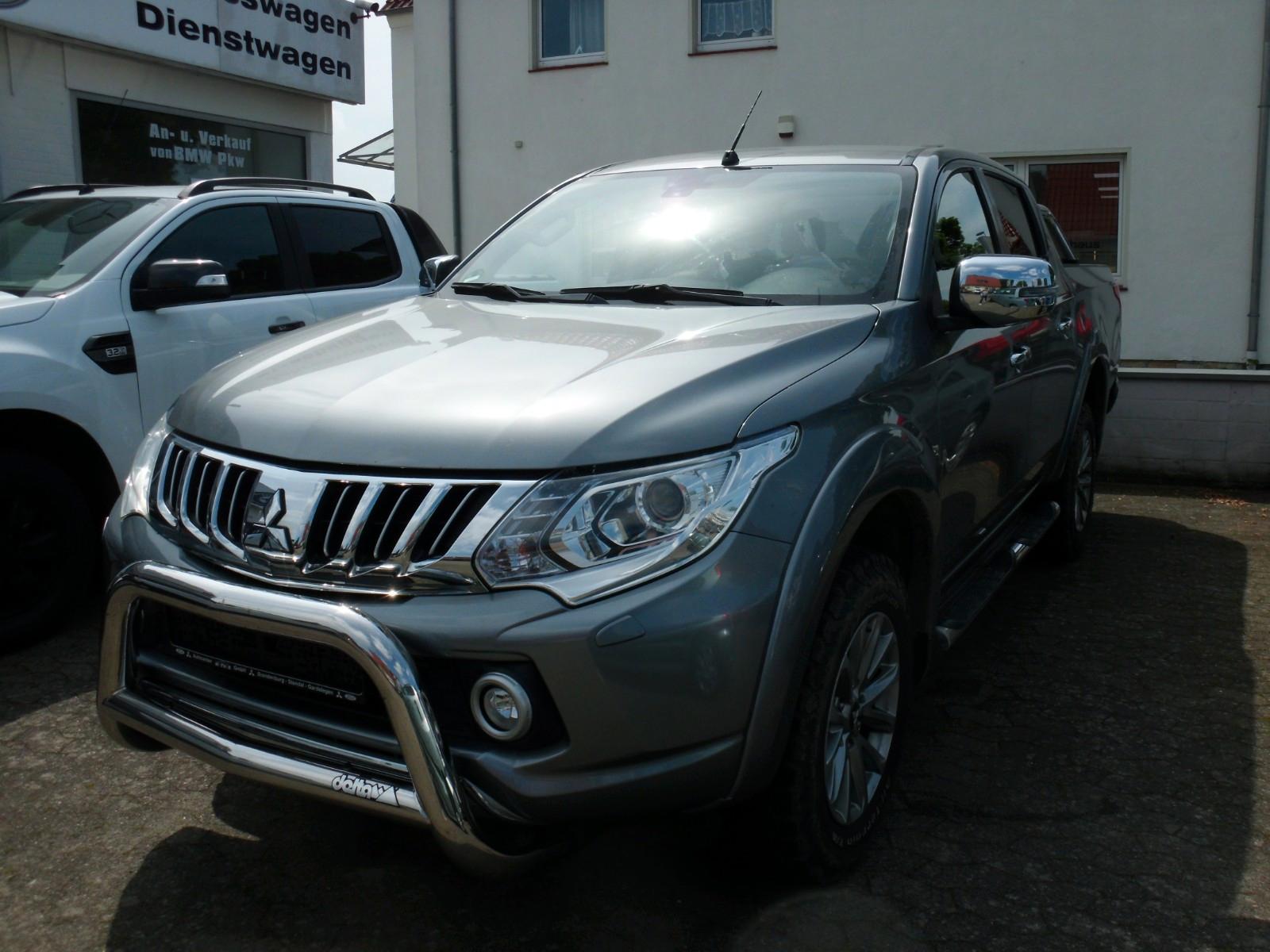 Mitsubishi L200 Top Doppelkabine 4WD++AHK**NAVI++