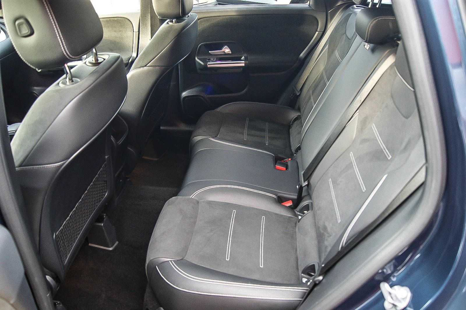 Fahrzeugabbildung Mercedes-Benz B 180 Edition AMG-LINE ANHÄNGERKPPLG NIGHT-PAKET