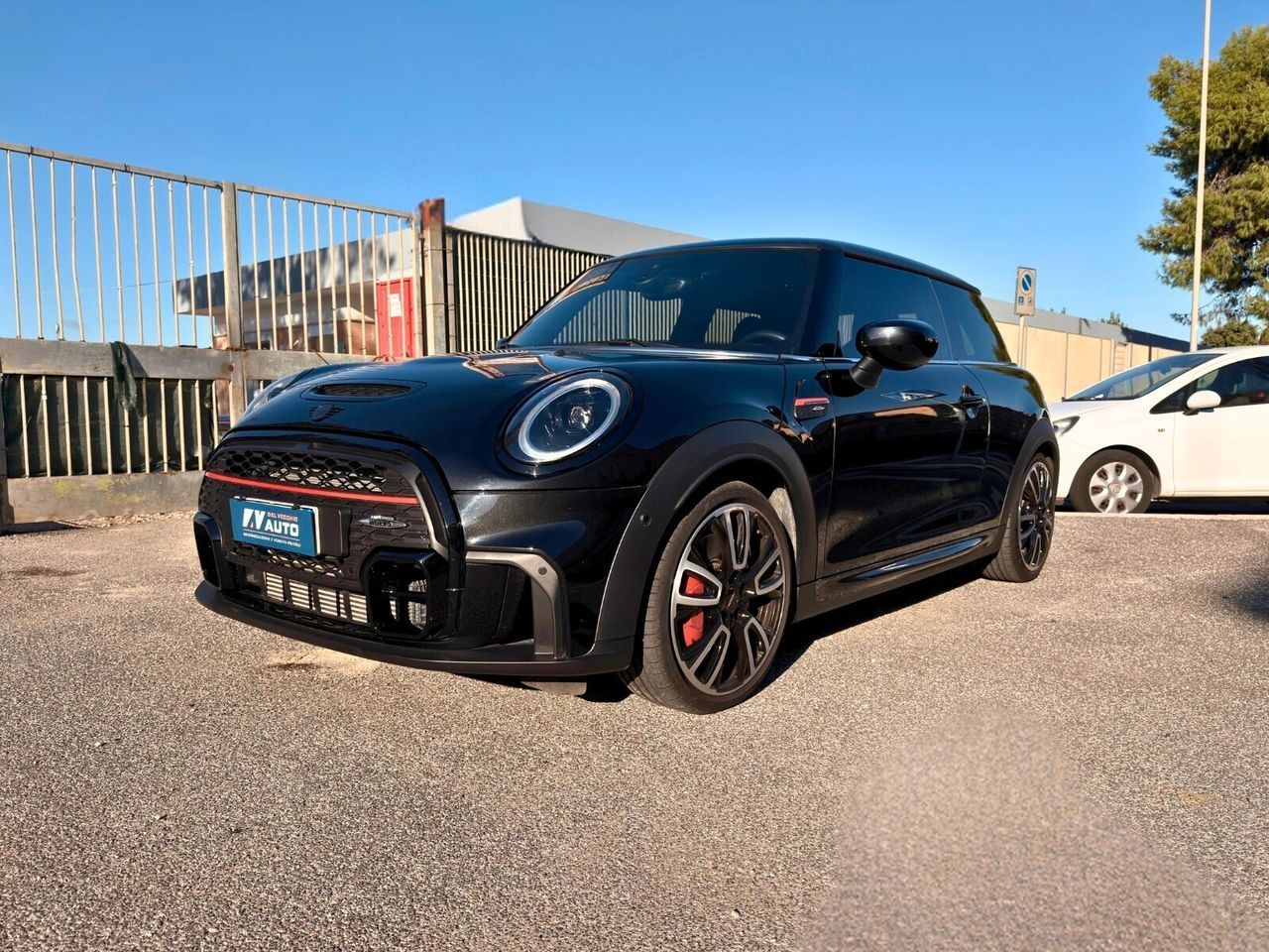 MINI Mini 2.0 John Cooper Works JCW