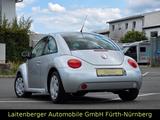 Volkswagen New Beetle Lim. 2.0 Automatik*KLIMA*SCHECKHEFT - VW New Beetle Gebrauchtwagen in Nürnberg
