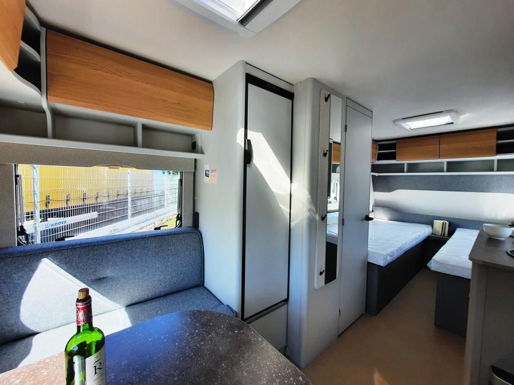 Fahrzeugabbildung Bürstner B66 490 TL Verfüg./Sparen Sie 3.630,- €