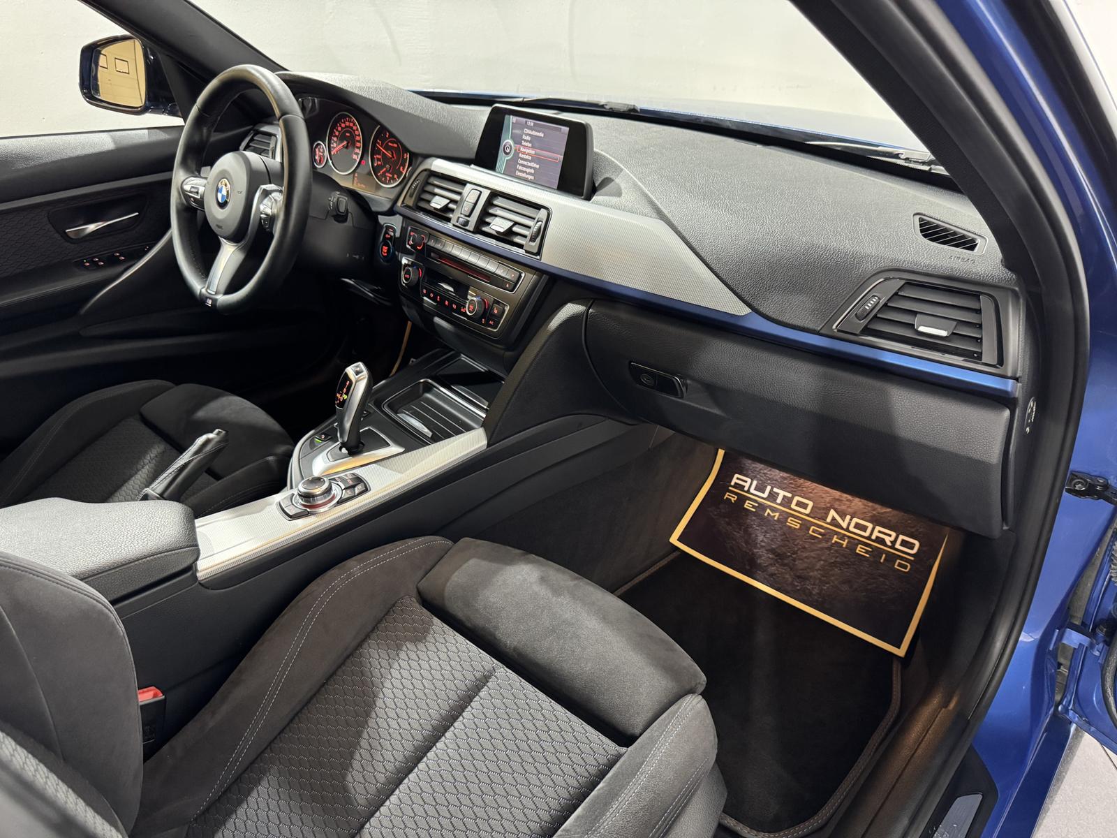 BMW 318  d Touring M-Paket*Sitzhzg*Bi-Xenon*Navi*PDC