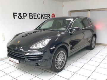 Porsche Cayenne - 1