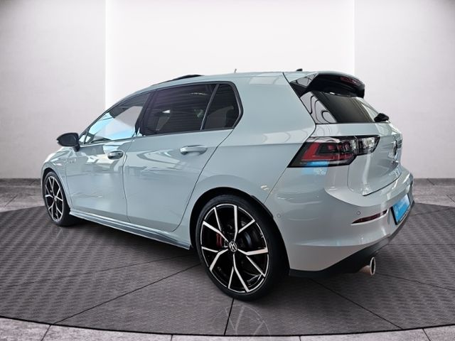 Fahrzeugabbildung Volkswagen Golf GTI 2.0 TSI DSG PANO IQ.LIGHT H&K BLACKSTYL
