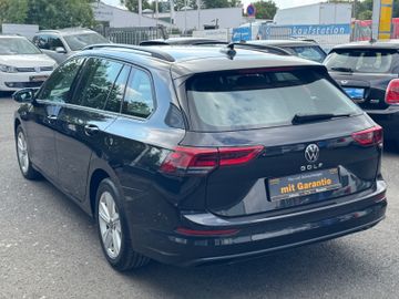 Volkswagen Golf - 6
