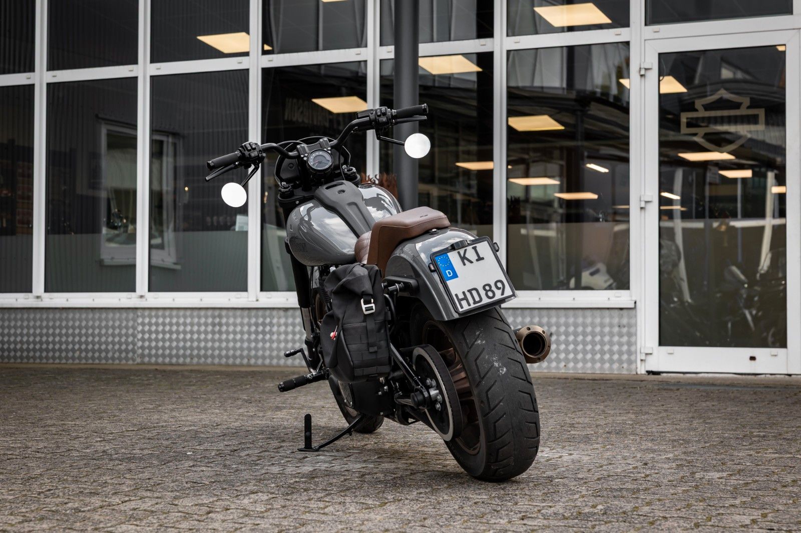 Fahrzeugabbildung Harley-Davidson FXLRS LOW RIDER S 117 CUI - JEKILL&HYDE -