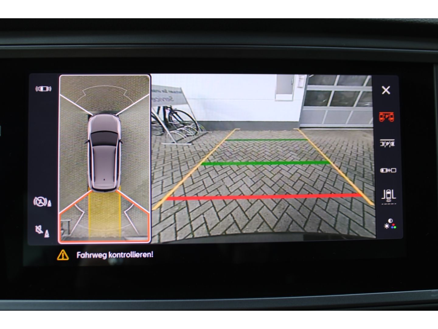 CUPRA Ateca 4Drive Cupra DSG ACC LED 360 Gr Navi beats - Image 28