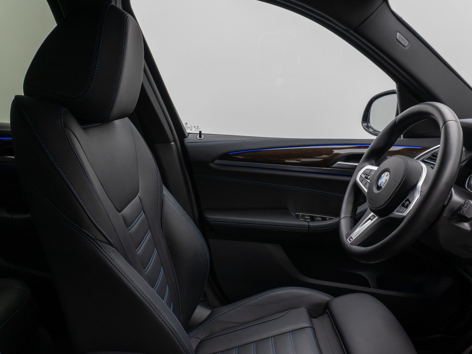 Fahrzeugabbildung BMW X3 xD30d M Sport Kamera DAB HiFi Lenkrhzg 20Zoll
