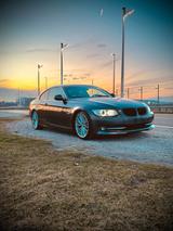 BMW e92 325i Coupé - BMW 325: E92 325i