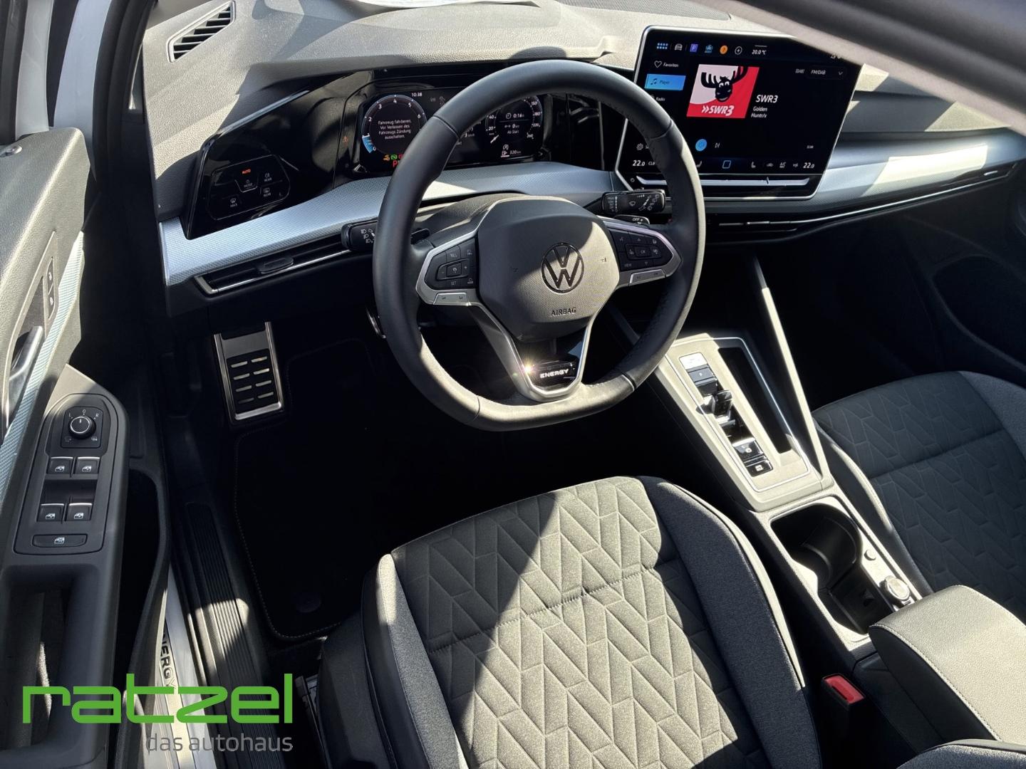 Volkswagen Golf Variant VIII 1.5 eTSI DSG Energy Life +AHK+, миниатюра 5