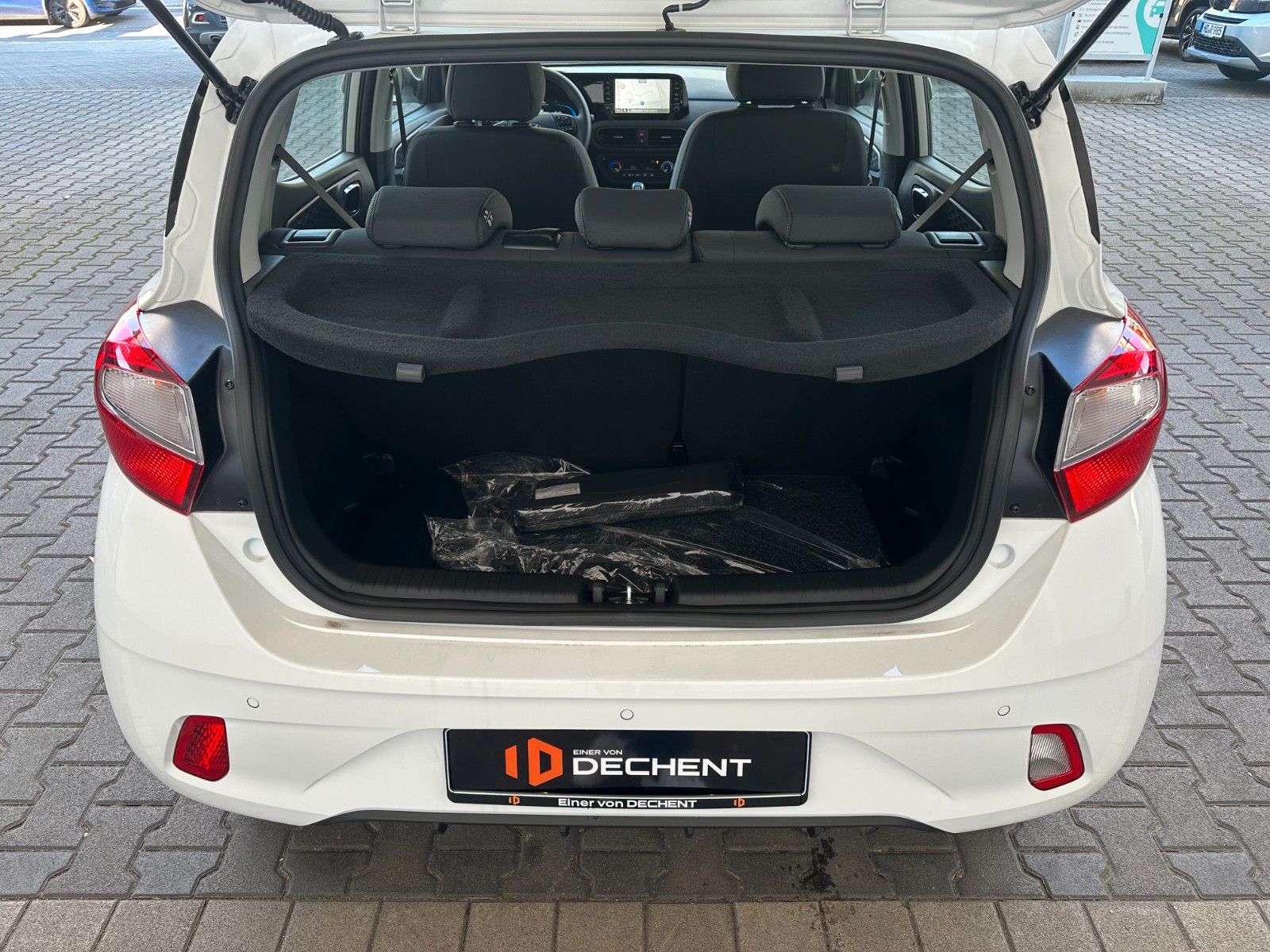 Fahrzeugabbildung Hyundai i10 Trend Navi/SHZ/Komfortpaket!