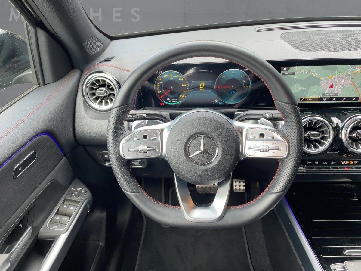 Fahrzeugabbildung Mercedes-Benz EQB 300 4M AMG/Night/Kamera/LED