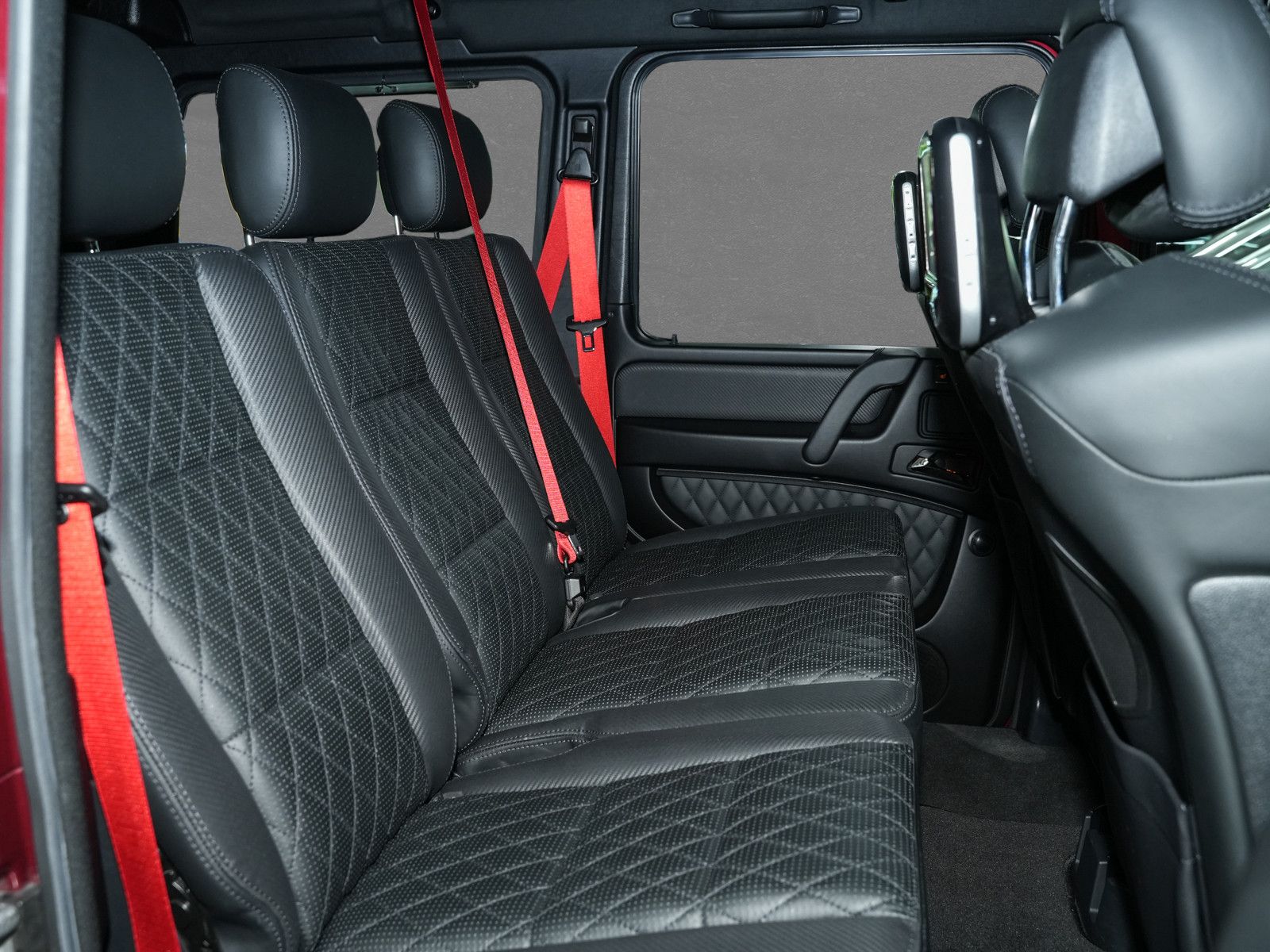 Fahrzeugabbildung Mercedes-Benz G 65 AMG - Fond Entertainment | Standheizung