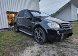 Mercedes-Benz Mercedes ML 63 AMG - Mercedes-Benz ML 63 AMG aus 2006
