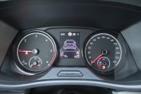 Volkswagen T6.1 Kombi Kasten 150PS DSG LED Navi ALU Extras