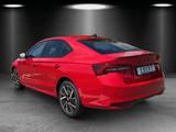 Skoda Octavia Sportline 1.5 TSI mHEV DSG ACC+DCC+KAMRA - Skoda Octavia: Allradantrieb