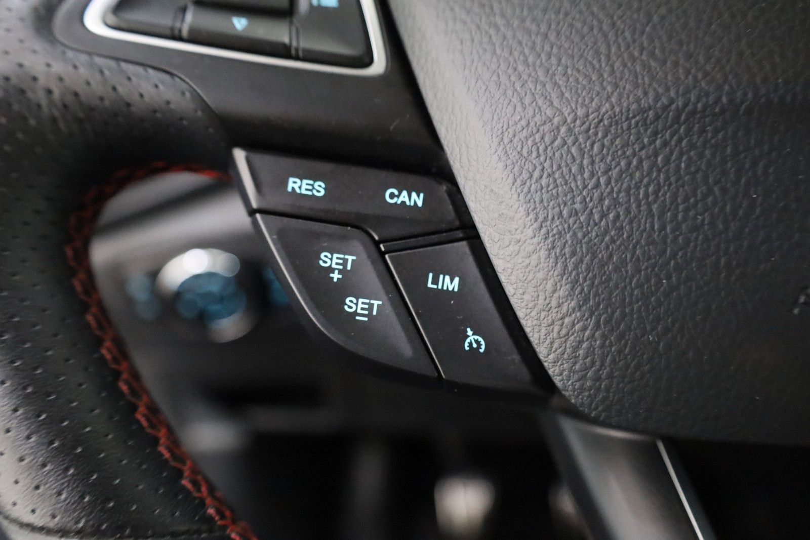 Fahrzeugabbildung Ford EcoSport ST-Line TLeder,Navi,Kamera,AppleCarPlay