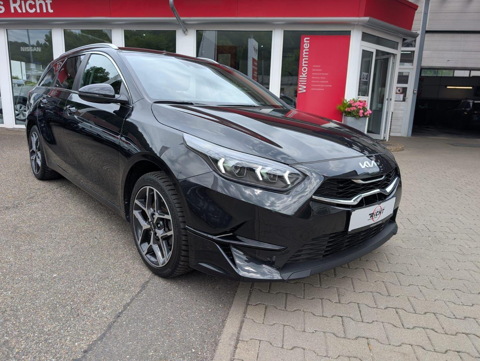 Kia Ceed SW 1.5 T-GDI Navi LED Kamera LHZ