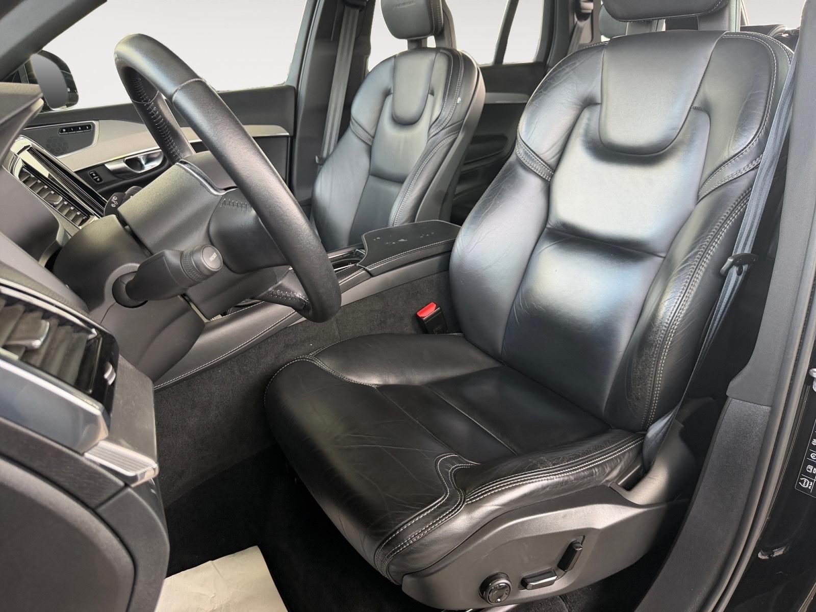 Volvo XC90 Inscription AWD KAM Schiebedach Memory LED
