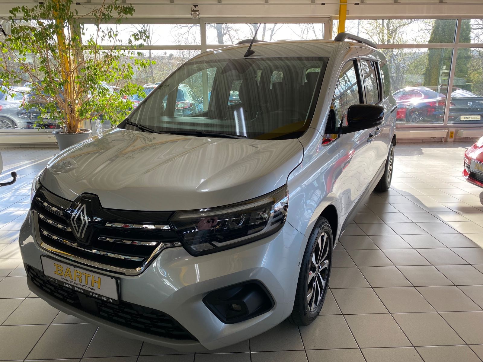 Renault Kangoo III Grand Techno TCe 130 EDC imagem 2