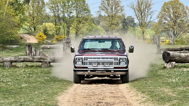 Dodge D150 Pick Up Adventurer 360V8 Automatik Klima