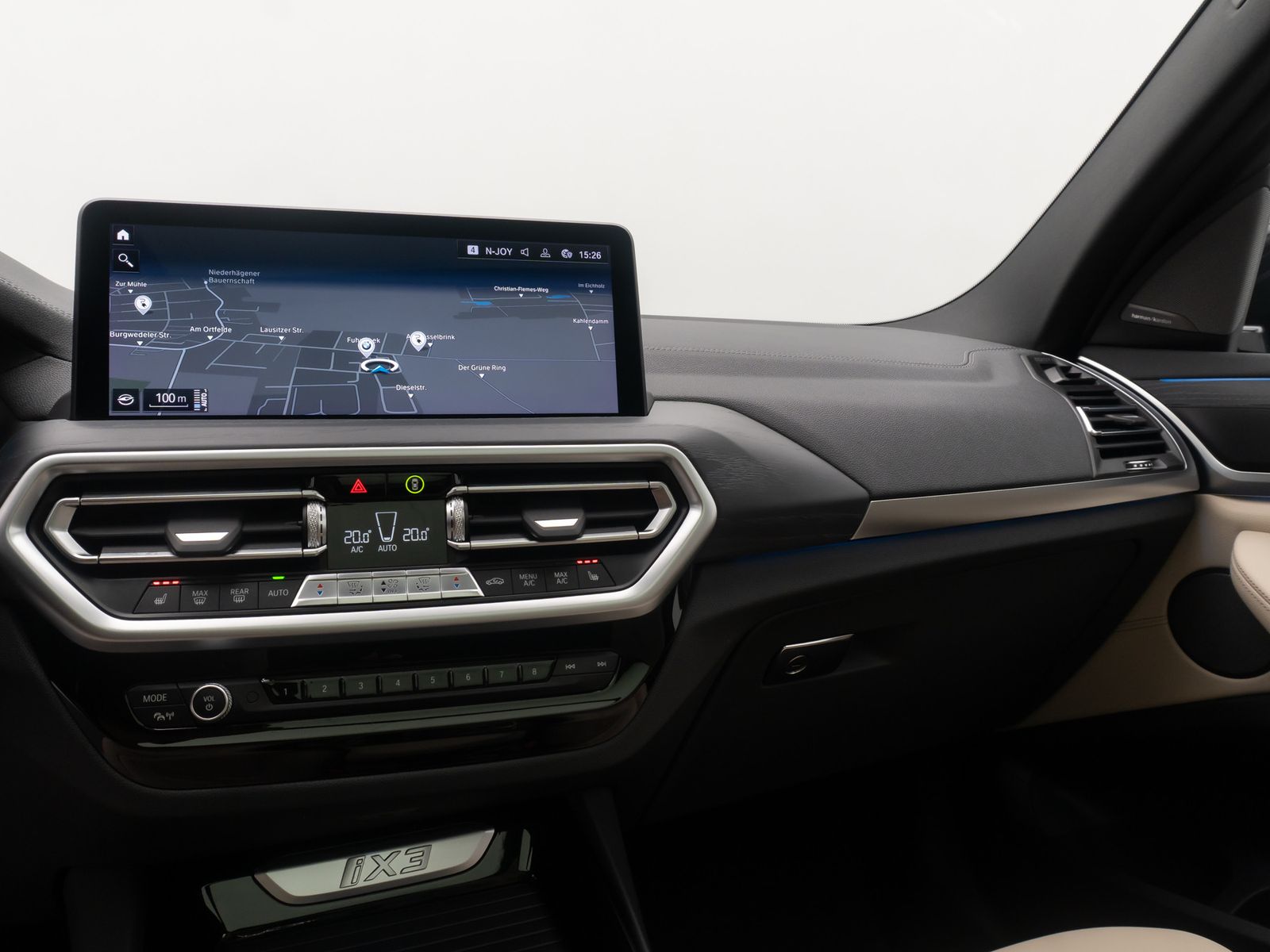 Fahrzeugabbildung BMW iX3 IMPRESSIVE 360&deg; H/K Panorama DAB HUD 20Zoll