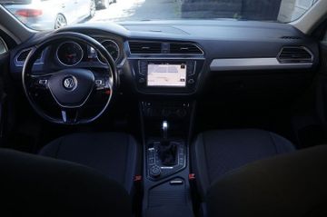 Volkswagen Tiguan - 2