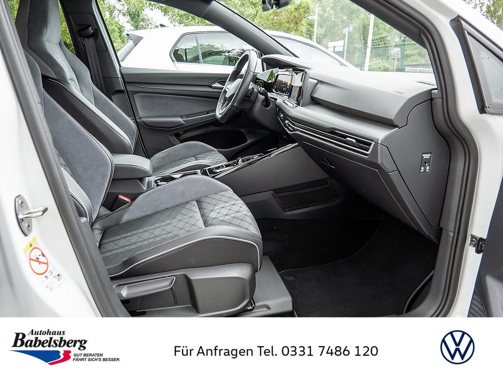 Volkswagen Golf VIII 1.5TSI DSG R-Line LED NAVI ACC RFK
