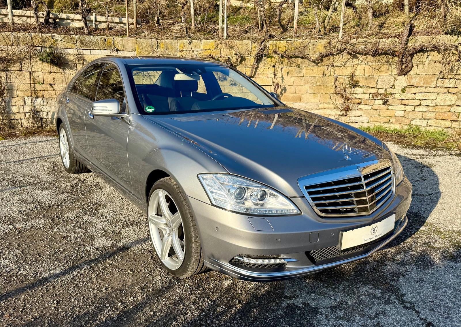Mercedes-Benz S 350 BlueTec 4Matic, Scheckheft, Service neu !