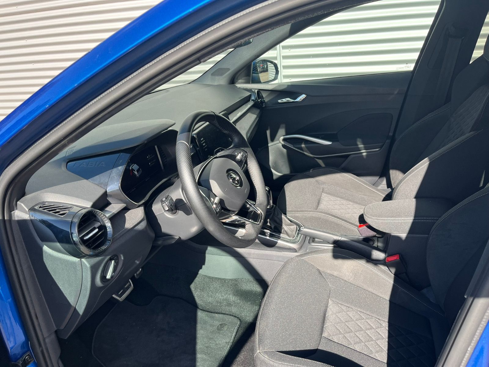 Fahrzeugabbildung SKODA Fabia Style 1.5 TSI DSG Smart-Link Tempomat