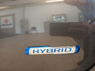Fotografie 14 des Suzuki Swift 1.2 Hybrid Club | LED | NAVI | KLIMA |