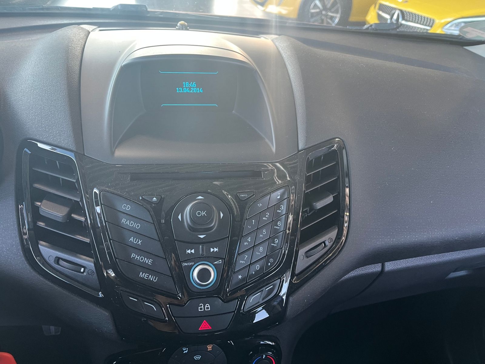 Fahrzeugabbildung Ford Fiesta Sport KLIMA LEDER ALU SHZ