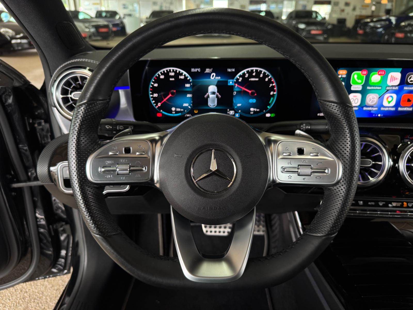 Mercedes-Benz A 250 e AMG-Line  *PAN*WS*APP*ACC*LED*SHZ*360°*