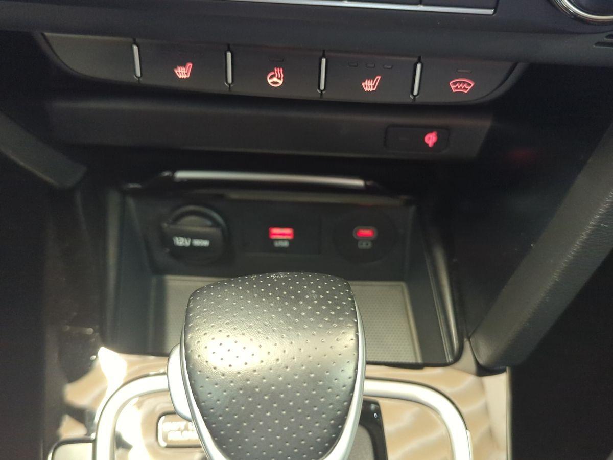 Kia PROCEED 1.6T GT NAVI+LED+KAMERA+CARPLAY+SITHEIZU