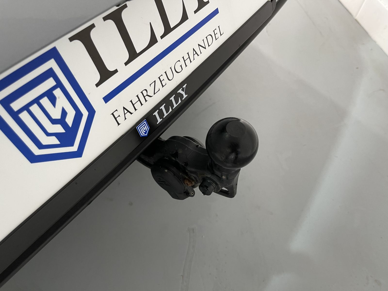 Fahrzeugabbildung SEAT Leon Xcellence 2.0 TDI*AHK*LED*Cam*Navi*