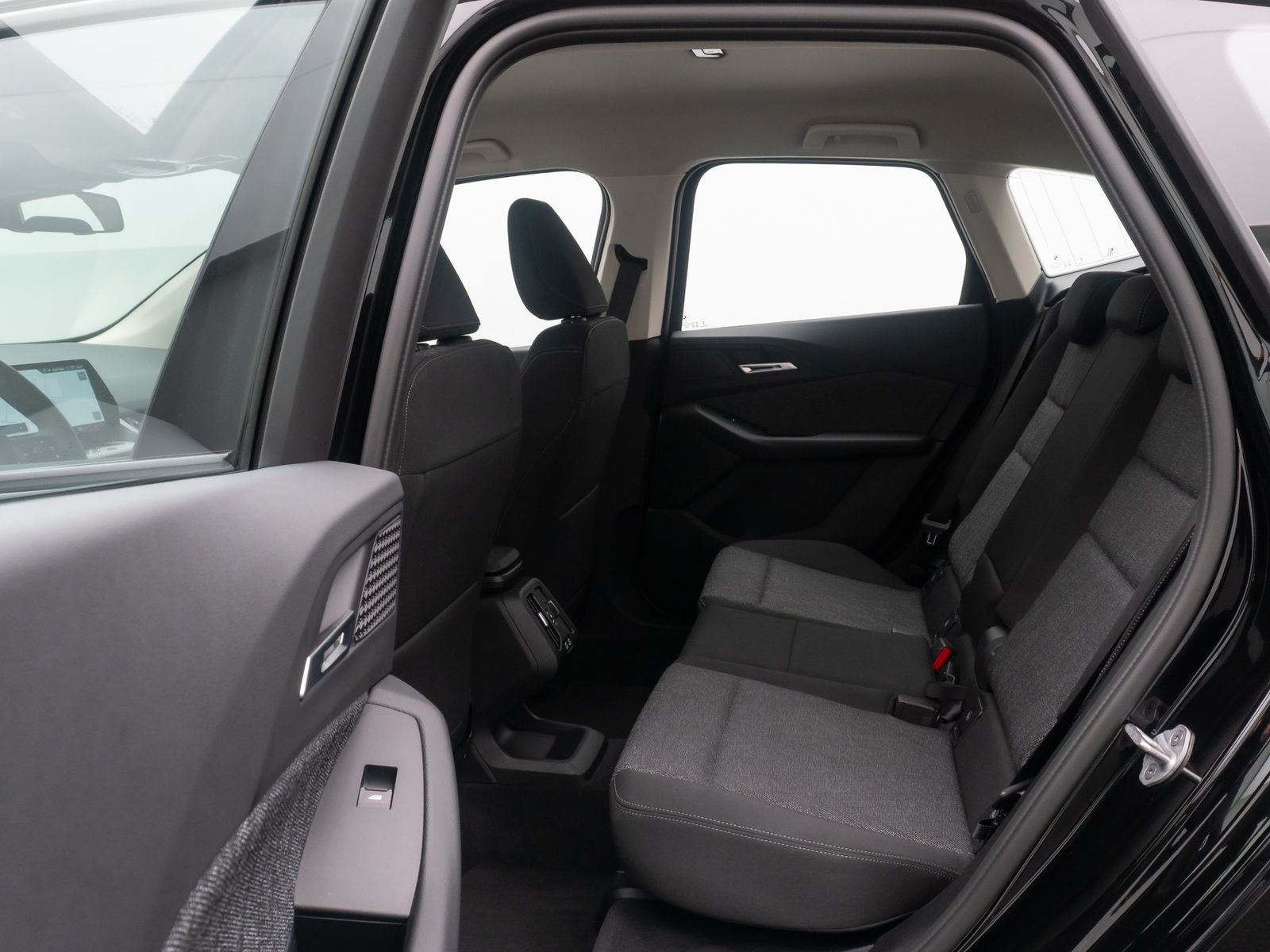 Fahrzeugabbildung BMW 216i Active Tourer Kamera DAB Sitzhzg Alarm LED