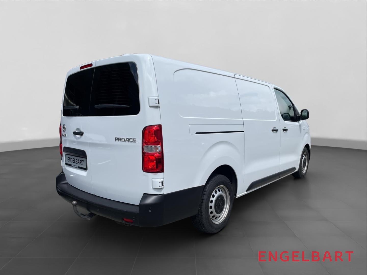 Toyota Proace 2.0 D-4D L2 Meister AHK PDC vorne + hinte