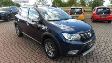 Dacia Sandero II Stepway Essential TCe 90 PS Einparkhi