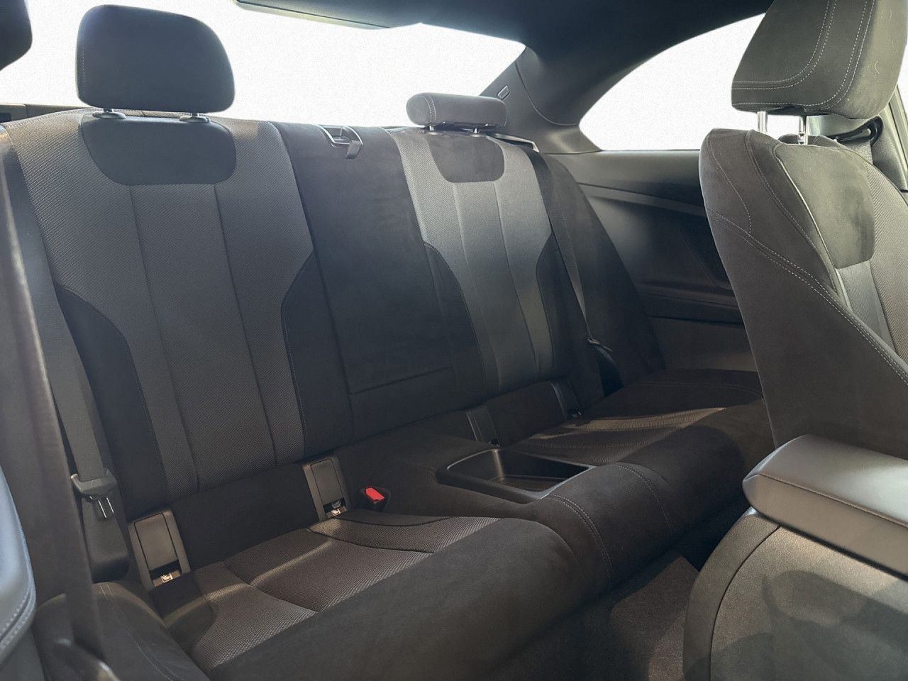 BMW 220 - Bild 12