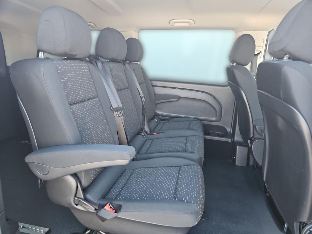 Fahrzeugabbildung Mercedes-Benz Vito 124 Mixto lang 5 Sitze LED DISTRONIC Comfor