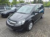Opel Zafira B Family - Opel Zafira in Bonn