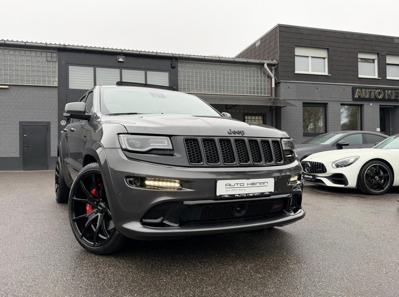 Jeep Grand Cherokee 6.4 V8 HEMI SRT NAP/22Zoll/U-Frei