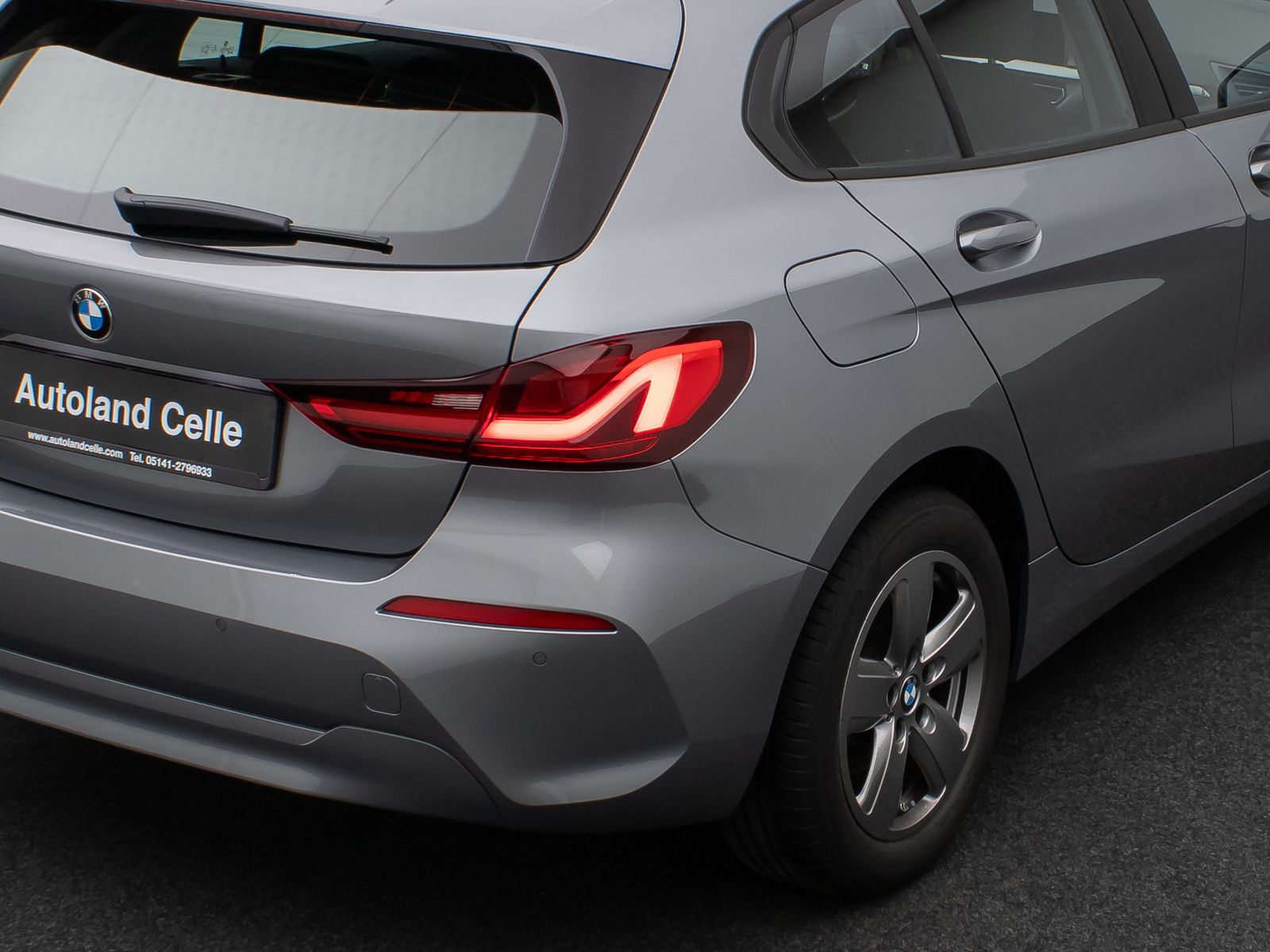 Fahrzeugabbildung BMW 118i DAB CockPitPr PDC Alarm Geschwindigkeitsreg