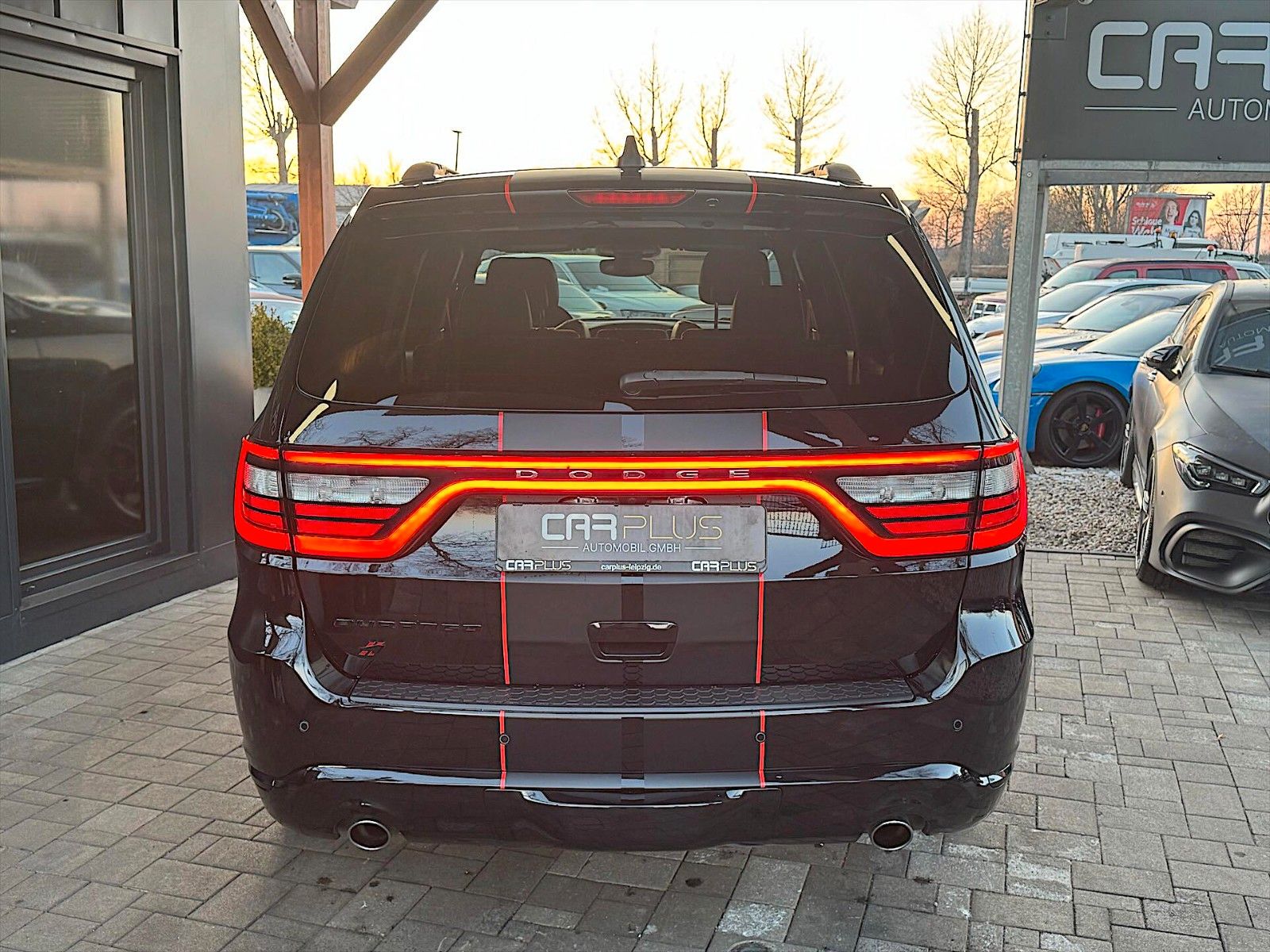 Fahrzeugabbildung Dodge Durango 5.7 V8 R/T 4x4 Night Paket *LED*7 Sitze*